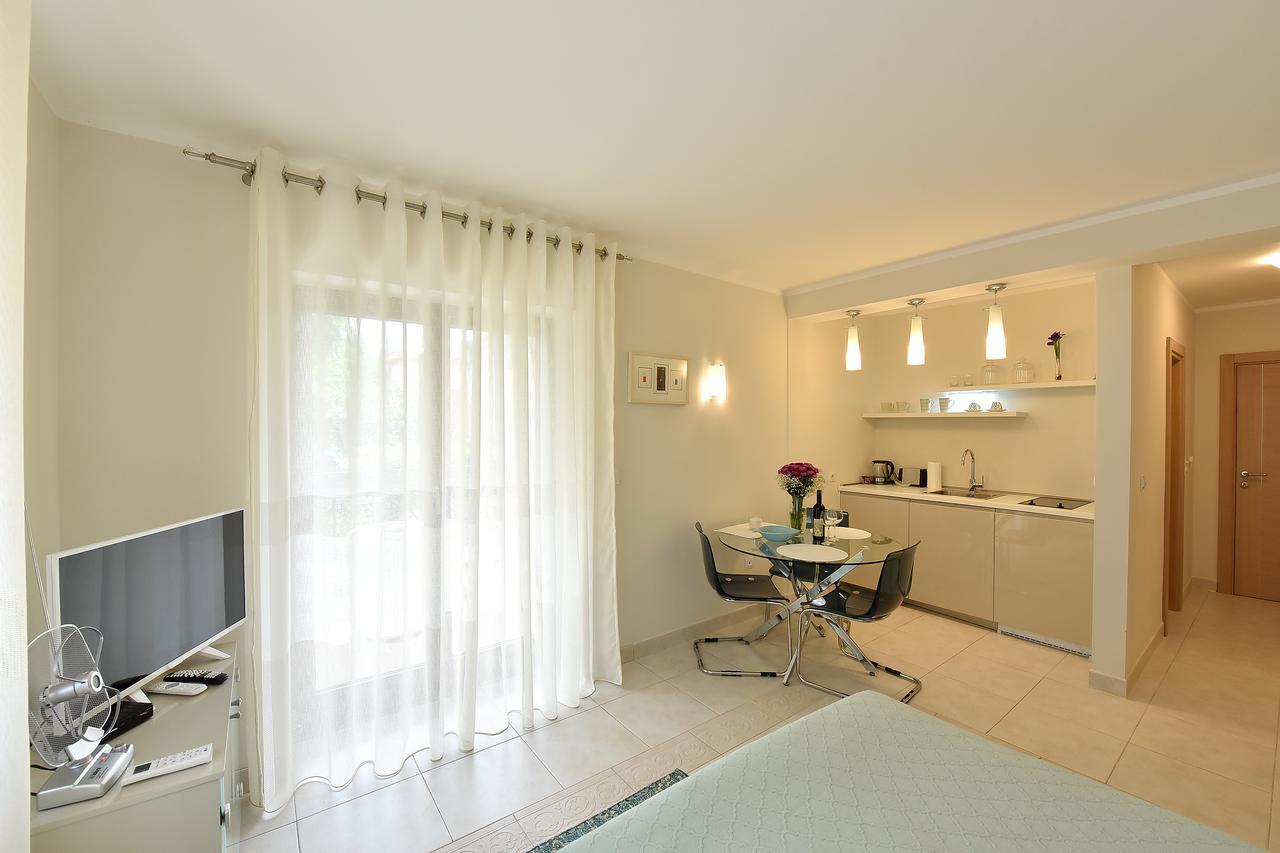 קוטור Apartment Maniva מראה חיצוני תמונה