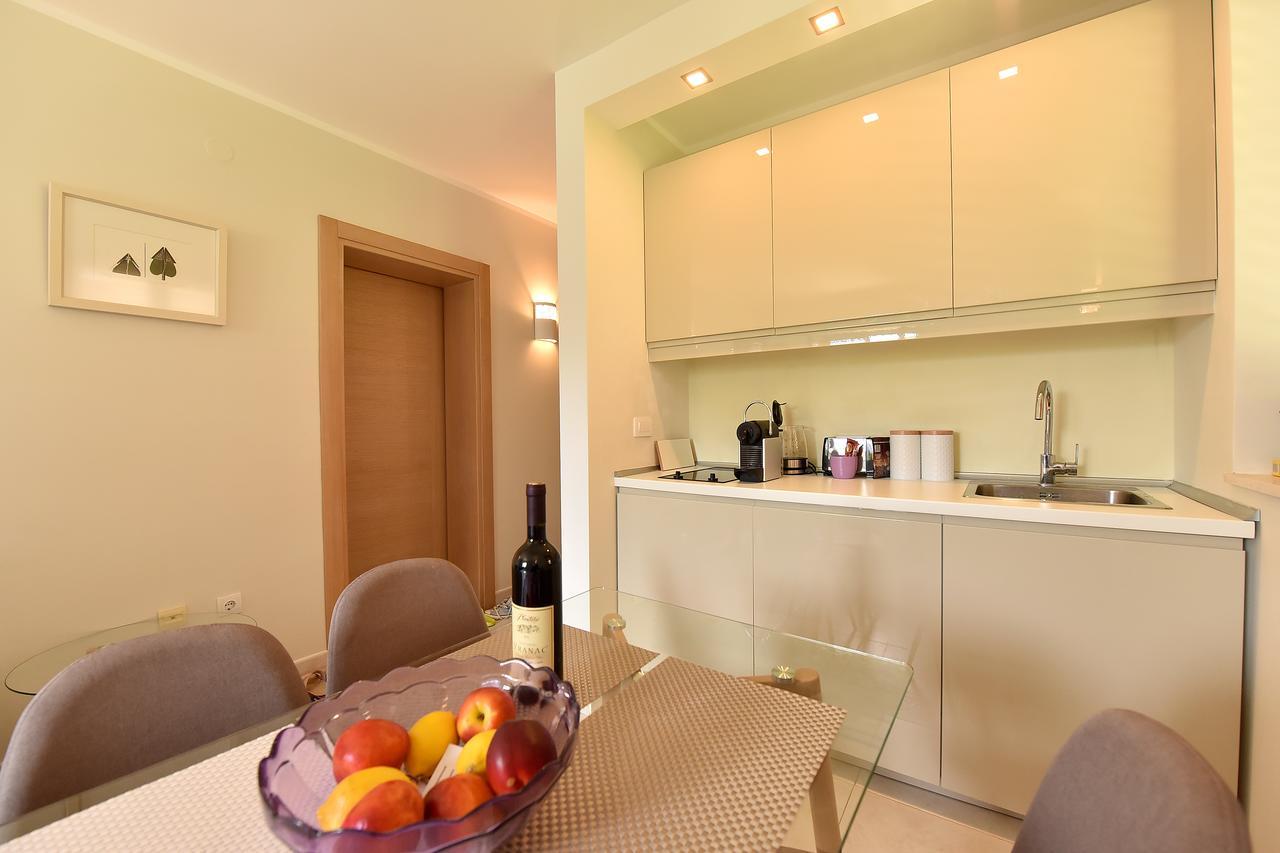 קוטור Apartment Maniva מראה חיצוני תמונה